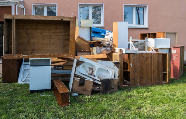 Best Junk Hauling Services  in Cuyahoga Falls, OH